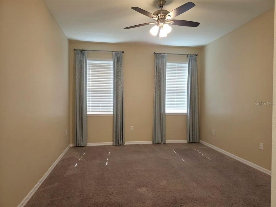 For Rent: $2,395 (3 beds, 2 baths, 1860 Square Feet)