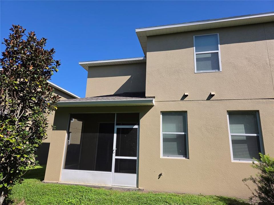 For Rent: $2,395 (3 beds, 2 baths, 1860 Square Feet)