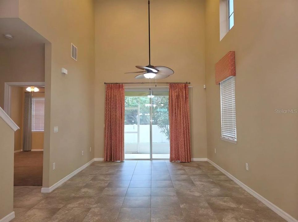 For Rent: $2,395 (3 beds, 2 baths, 1860 Square Feet)