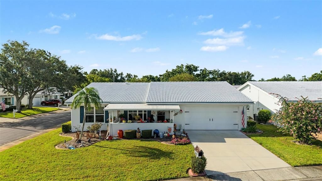 For Sale: $369,000 (2 beds, 2 baths, 1794 Square Feet)