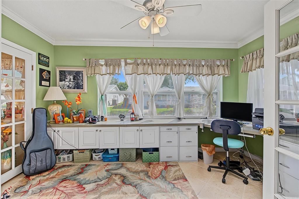 For Sale: $369,000 (2 beds, 2 baths, 1794 Square Feet)