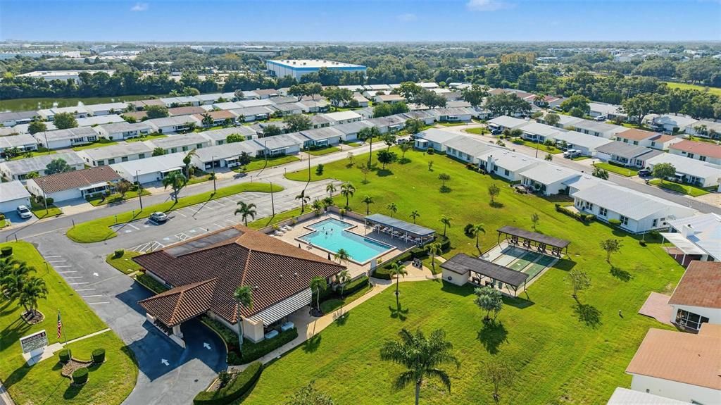 For Sale: $369,000 (2 beds, 2 baths, 1794 Square Feet)
