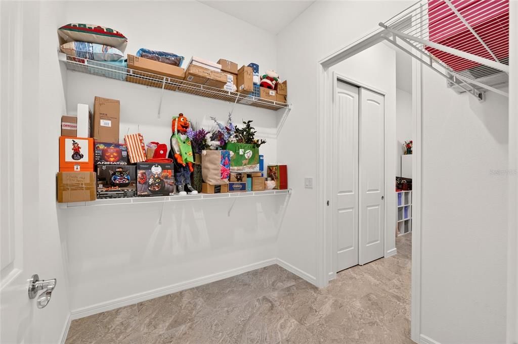 For Sale: $574,850 (3 beds, 3 baths, 2809 Square Feet)