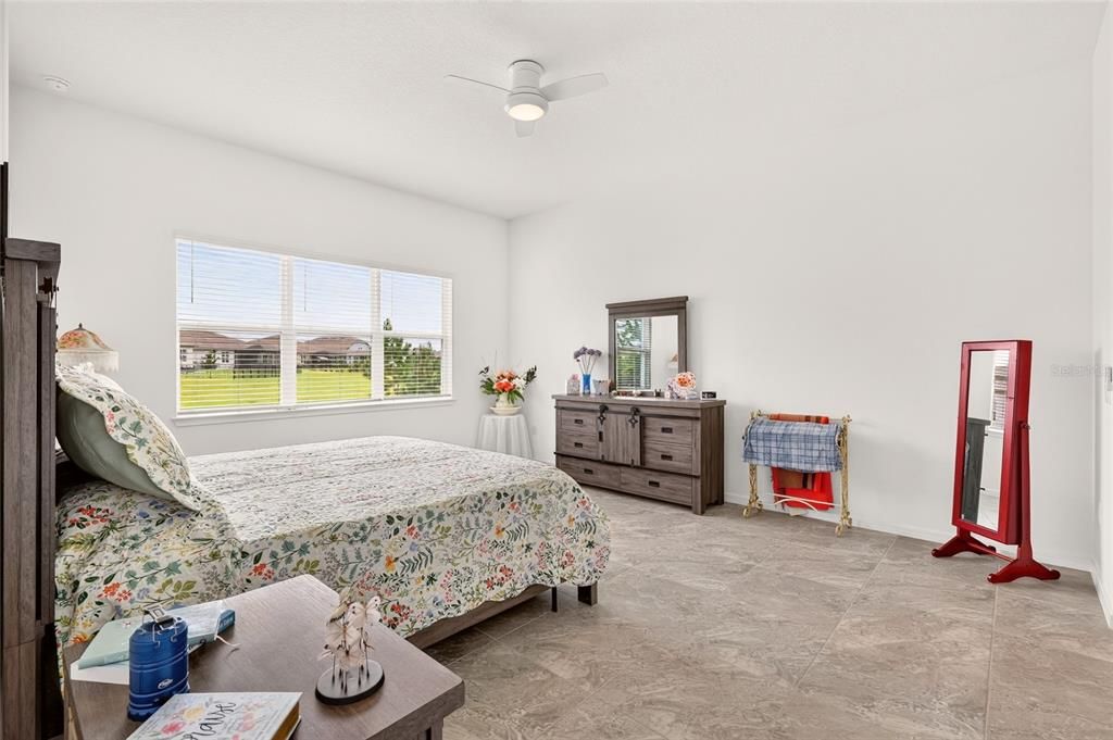 For Sale: $574,850 (3 beds, 3 baths, 2809 Square Feet)