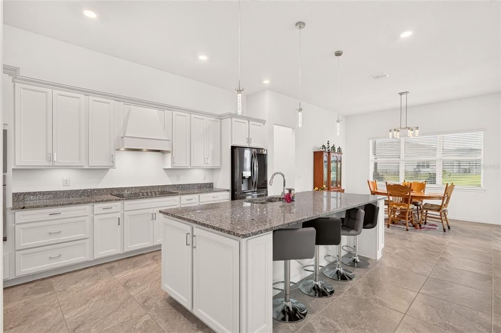 For Sale: $574,850 (3 beds, 3 baths, 2809 Square Feet)