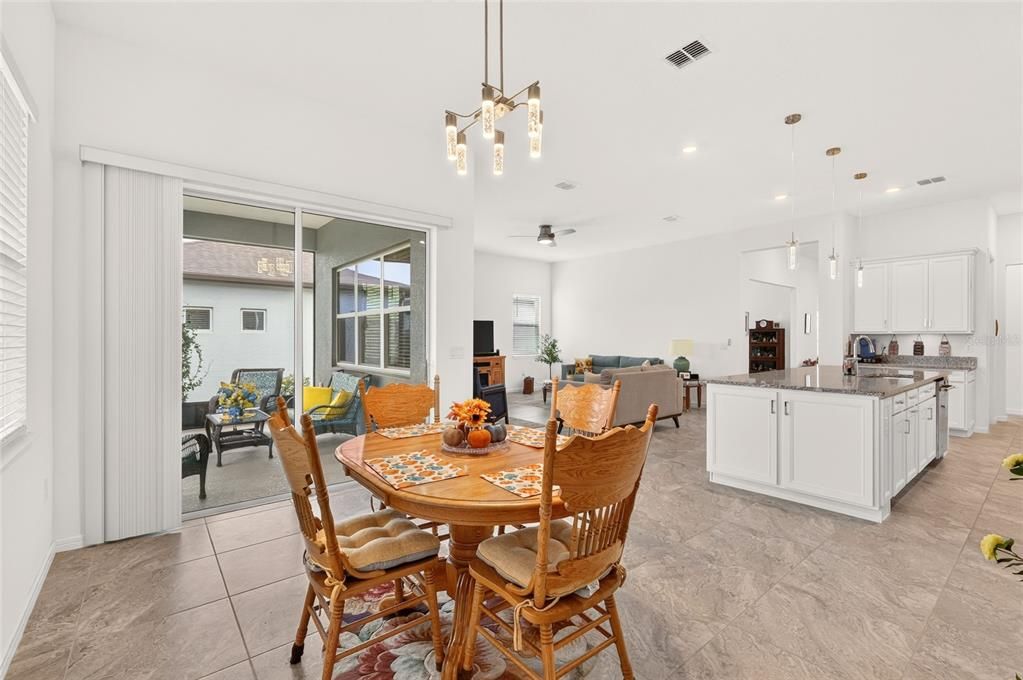 For Sale: $574,850 (3 beds, 3 baths, 2809 Square Feet)
