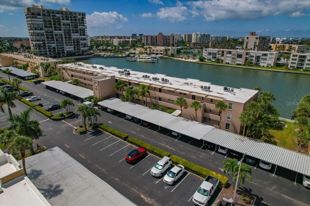 For Rent: $2,750 (2 beds, 2 baths, 1170 Square Feet)