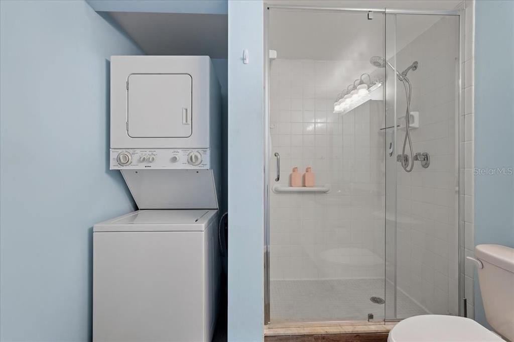 For Rent: $2,750 (2 beds, 2 baths, 1170 Square Feet)