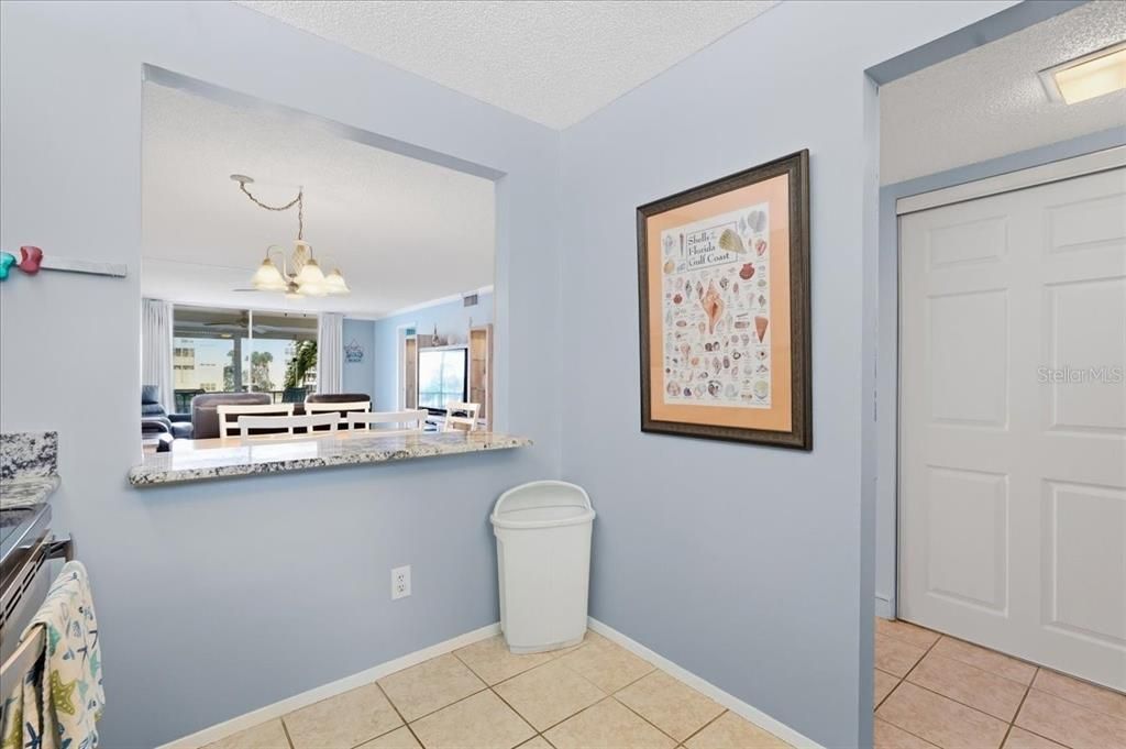 For Rent: $2,750 (2 beds, 2 baths, 1170 Square Feet)