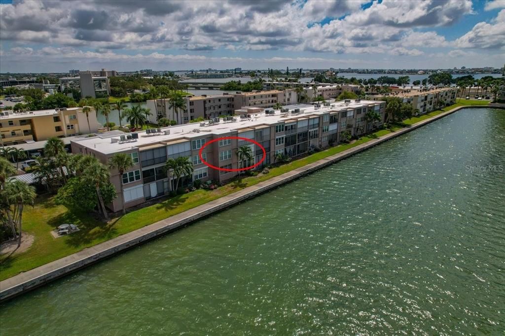For Rent: $2,750 (2 beds, 2 baths, 1170 Square Feet)