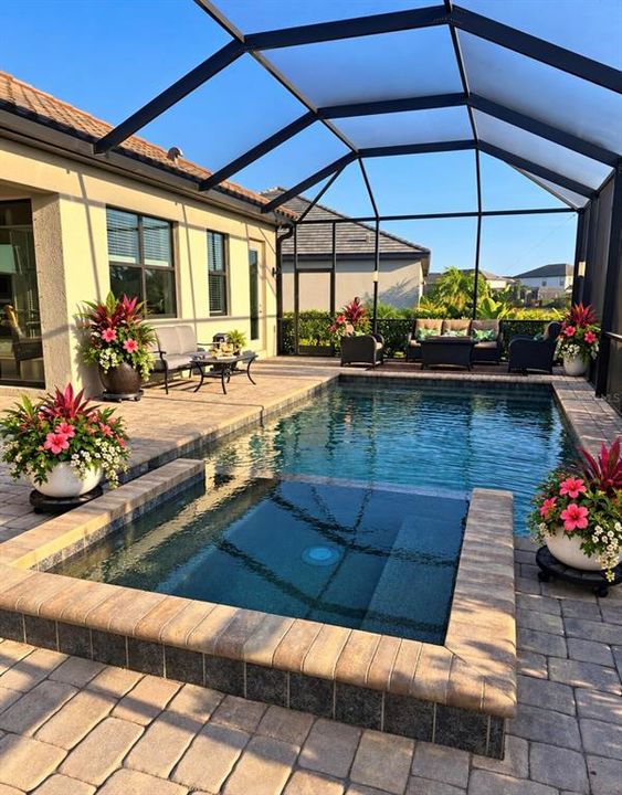 For Sale: $984,900 (4 beds, 2 baths, 3285 Square Feet)