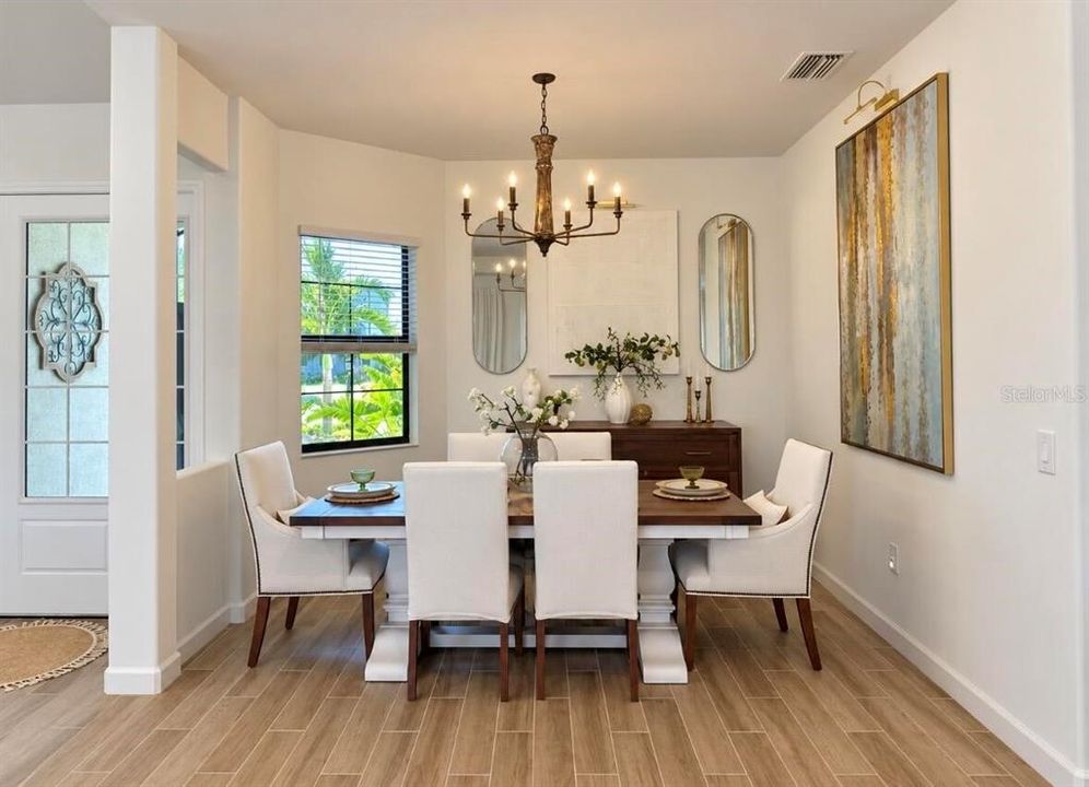 For Sale: $984,900 (4 beds, 2 baths, 3285 Square Feet)