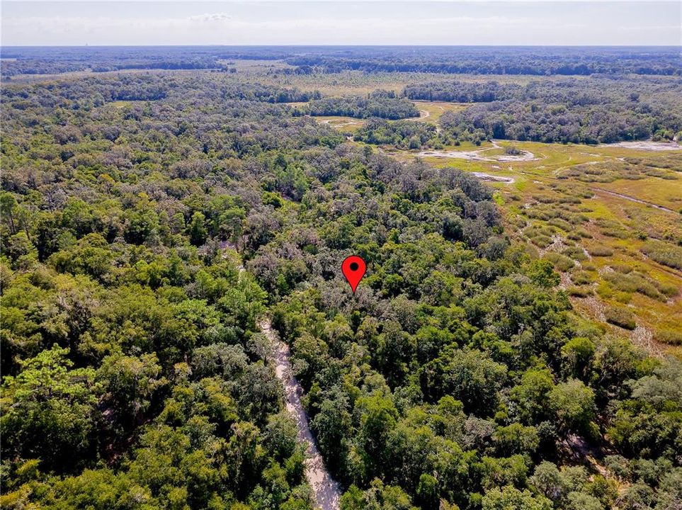 На продажу: $25,000 (0.57 acres)