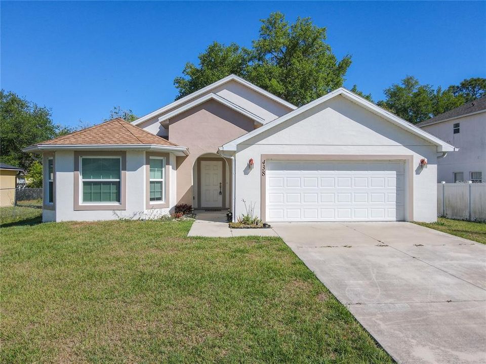 For Sale: $290,000 (4 beds, 2 baths, 1768 Square Feet)