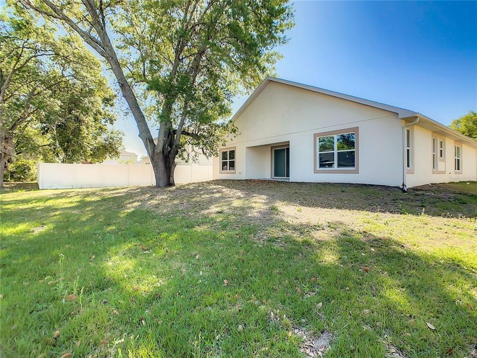 For Sale: $290,000 (4 beds, 2 baths, 1768 Square Feet)