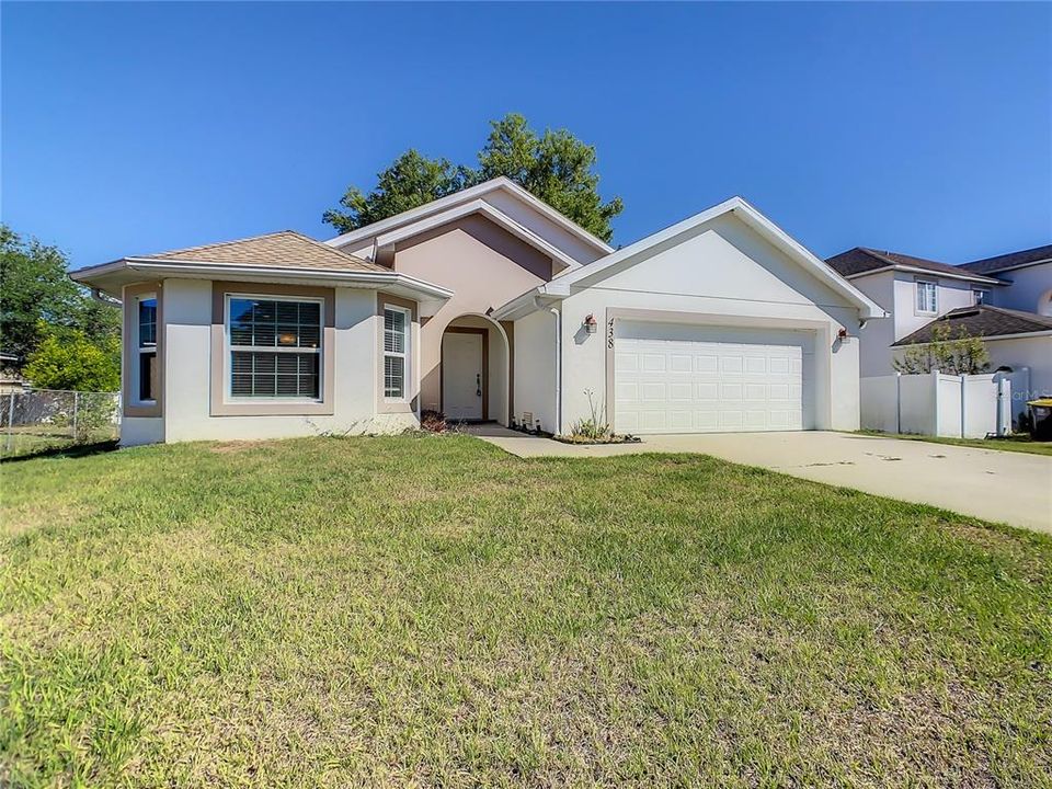 For Sale: $290,000 (4 beds, 2 baths, 1768 Square Feet)