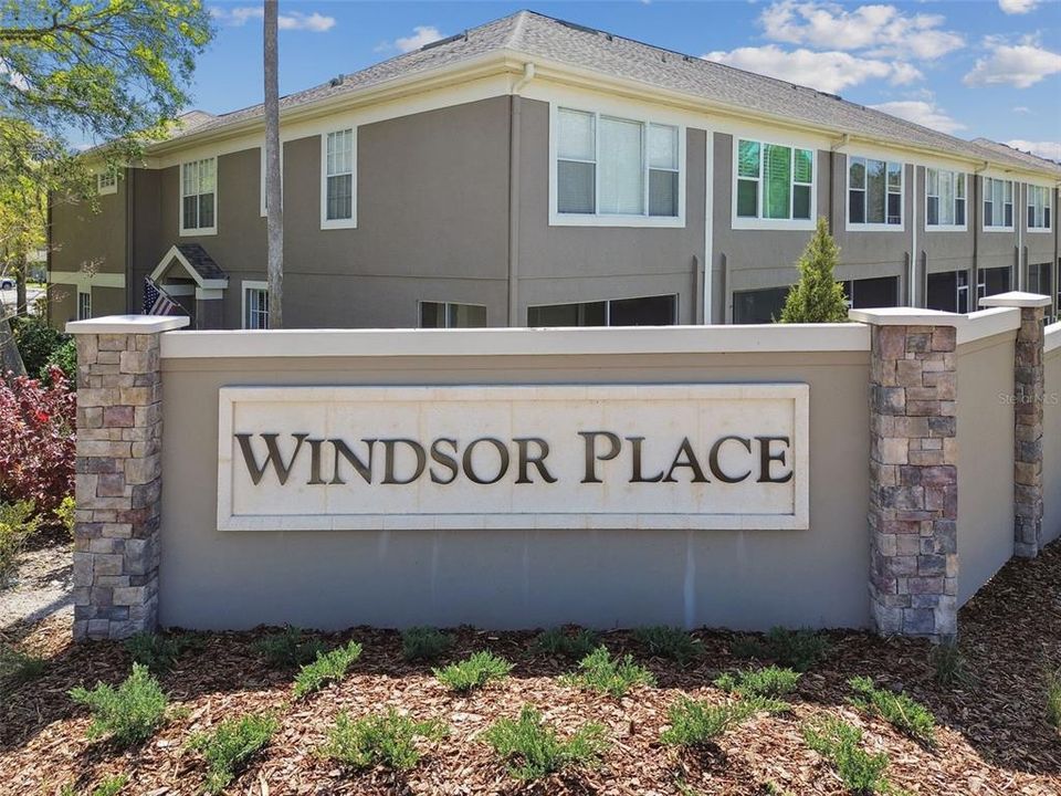 For Sale: $305,000 (2 beds, 2 baths, 1272 Square Feet)