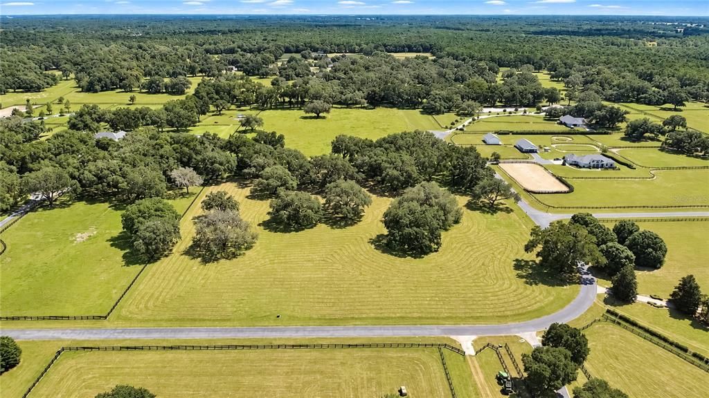 En Venta: $1,095,000 (20.12 acres)