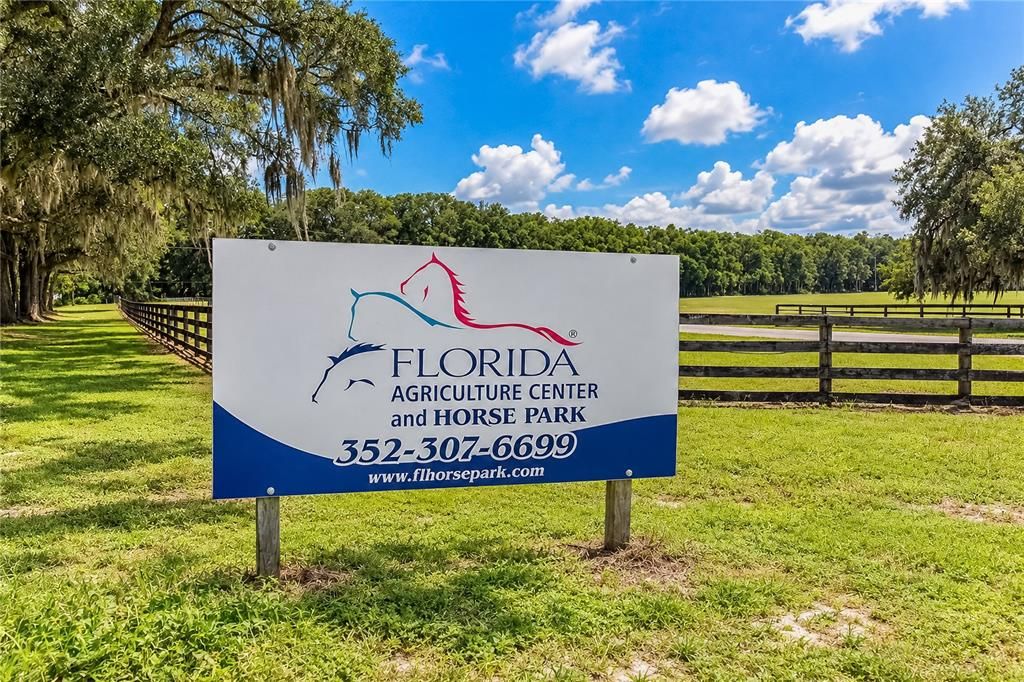 En Venta: $1,095,000 (20.12 acres)