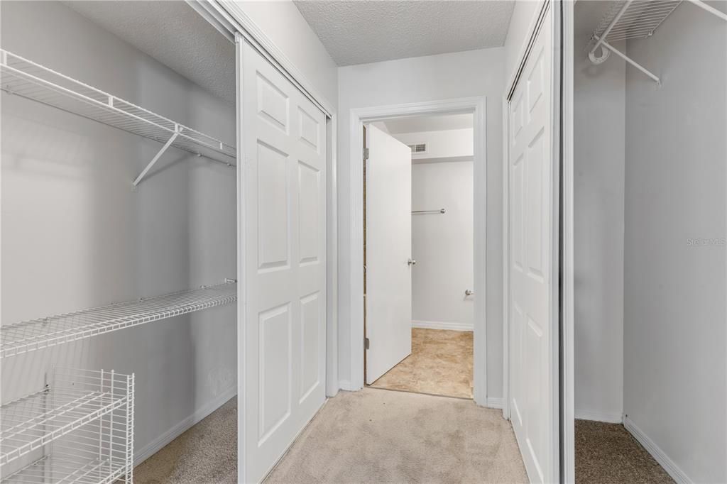 For Sale: $325,000 (3 beds, 2 baths, 1453 Square Feet)