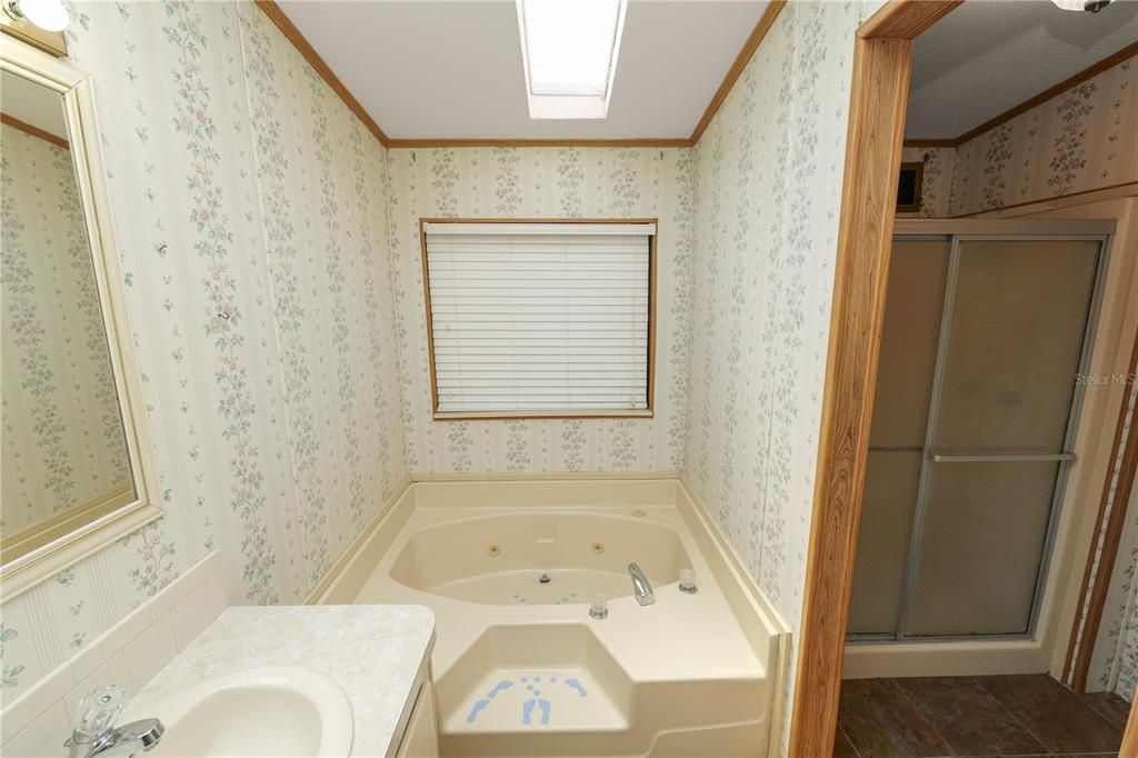 En Venta: $175,000 (3 camas, 2 baños, 1440 Pies cuadrados)