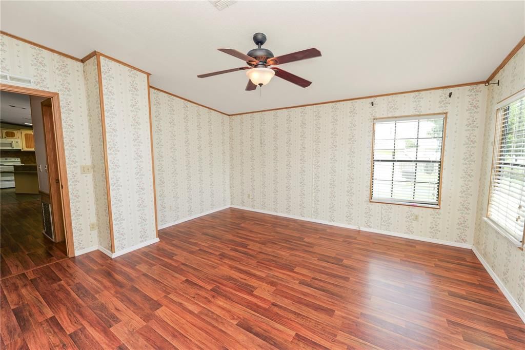 En Venta: $175,000 (3 camas, 2 baños, 1440 Pies cuadrados)