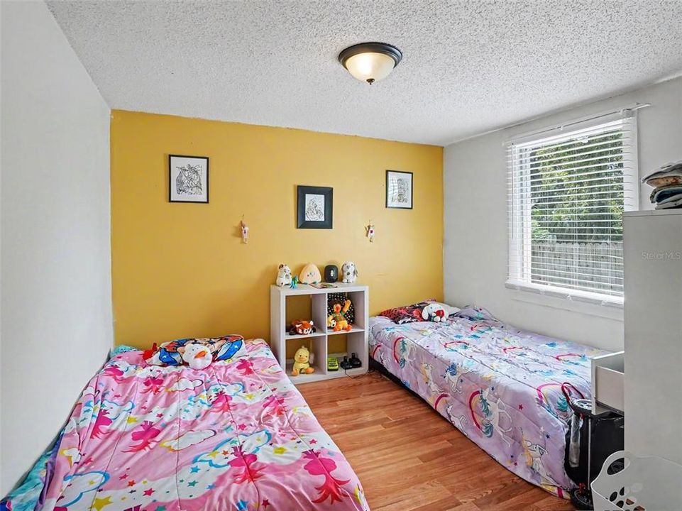 For Sale: $275,000 (2 beds, 2 baths, 1145 Square Feet)