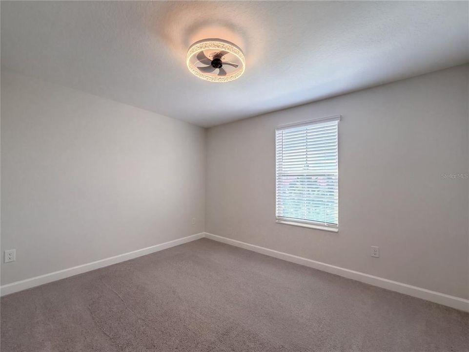 For Sale: $275,000 (2 beds, 2 baths, 1713 Square Feet)