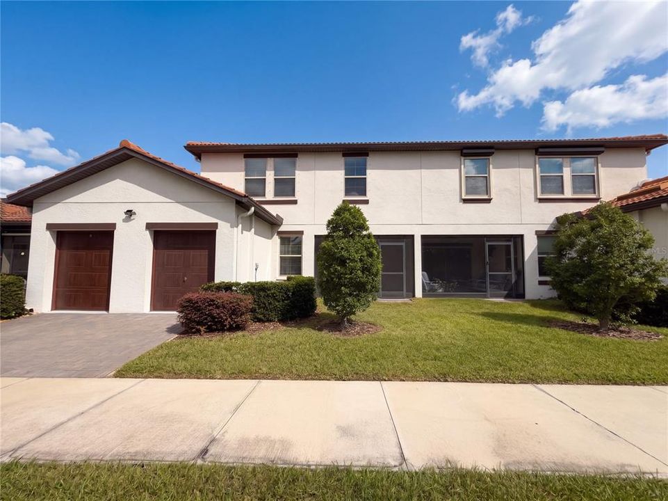 For Sale: $275,000 (2 beds, 2 baths, 1713 Square Feet)