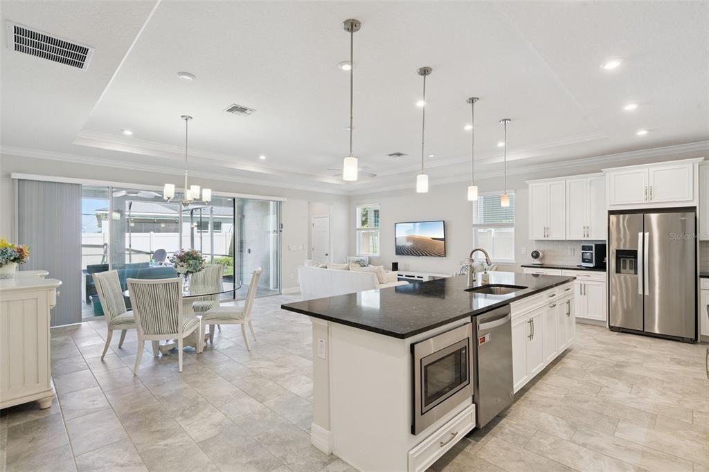 For Sale: $620,000 (3 beds, 2 baths, 2130 Square Feet)