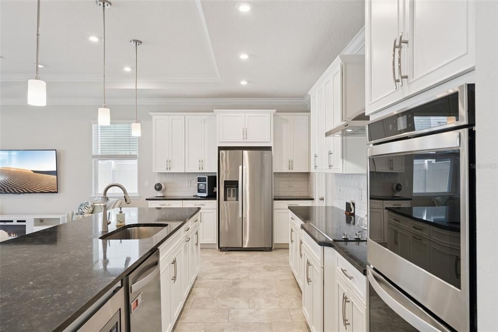 For Sale: $620,000 (3 beds, 2 baths, 2130 Square Feet)