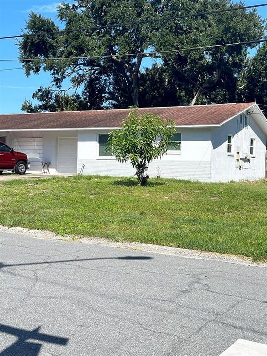 For Rent: $1,500 (2 beds, 1 baths, 750 Square Feet)