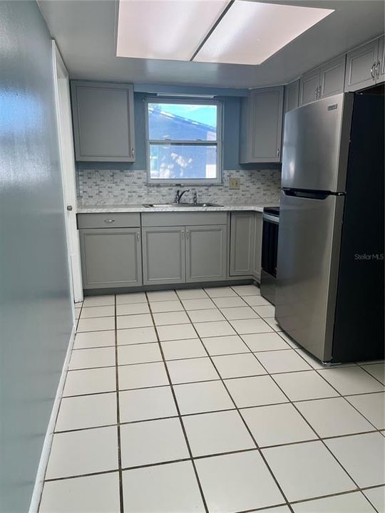 For Rent: $1,500 (2 beds, 1 baths, 750 Square Feet)