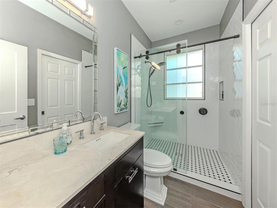 For Sale: $671,500 (3 beds, 2 baths, 2008 Square Feet)