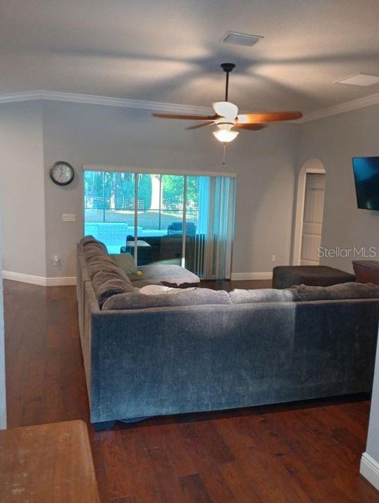 For Sale: $620,000 (4 beds, 3 baths, 2371 Square Feet)