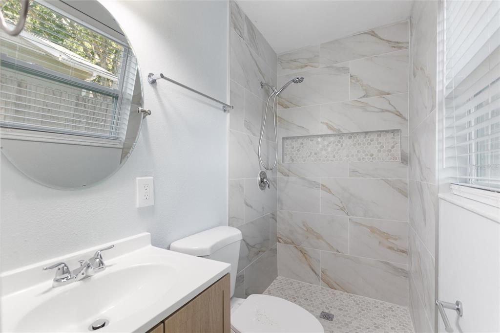 En Renta: $2,999 (3 camas, 2 baños, 1230 Pies cuadrados)
