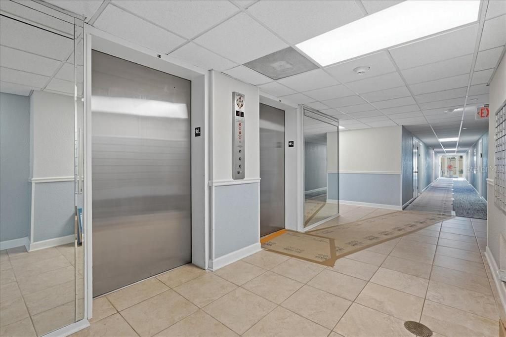 For Rent: $2,395 (1 beds, 1 baths, 843 Square Feet)