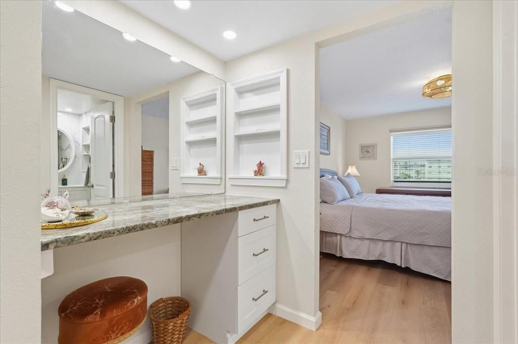 For Rent: $2,395 (1 beds, 1 baths, 843 Square Feet)