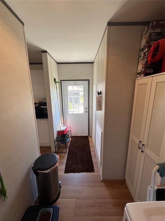 For Sale: $295,000 (3 beds, 2 baths, 1484 Square Feet)