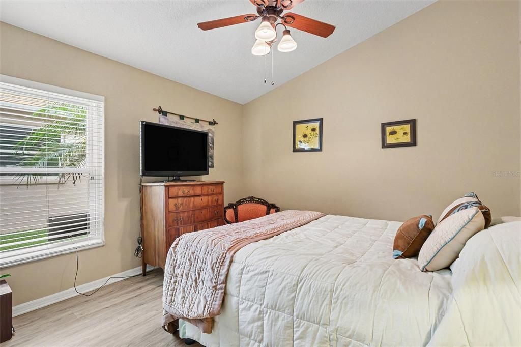 For Sale: $600,000 (4 beds, 3 baths, 2626 Square Feet)