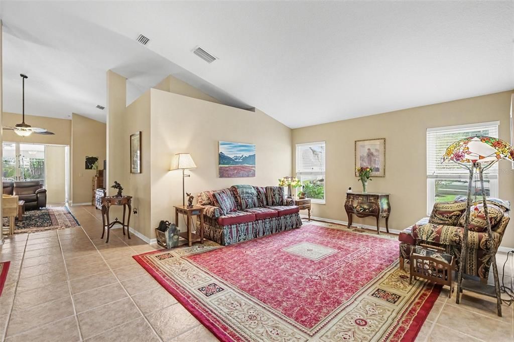 For Sale: $600,000 (4 beds, 3 baths, 2626 Square Feet)