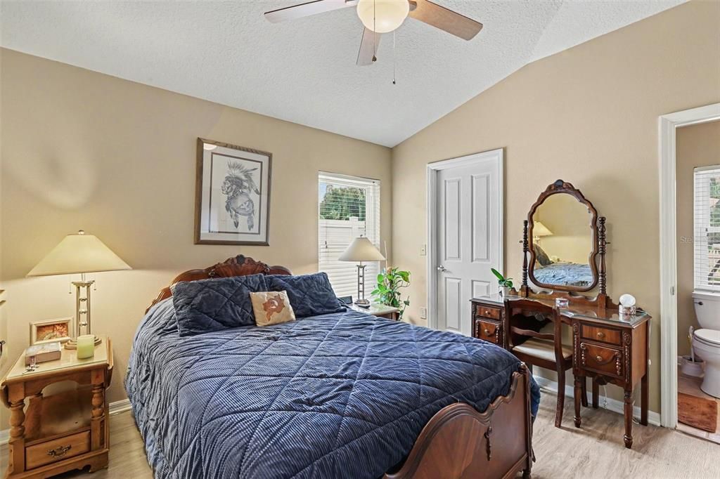 For Sale: $600,000 (4 beds, 3 baths, 2626 Square Feet)
