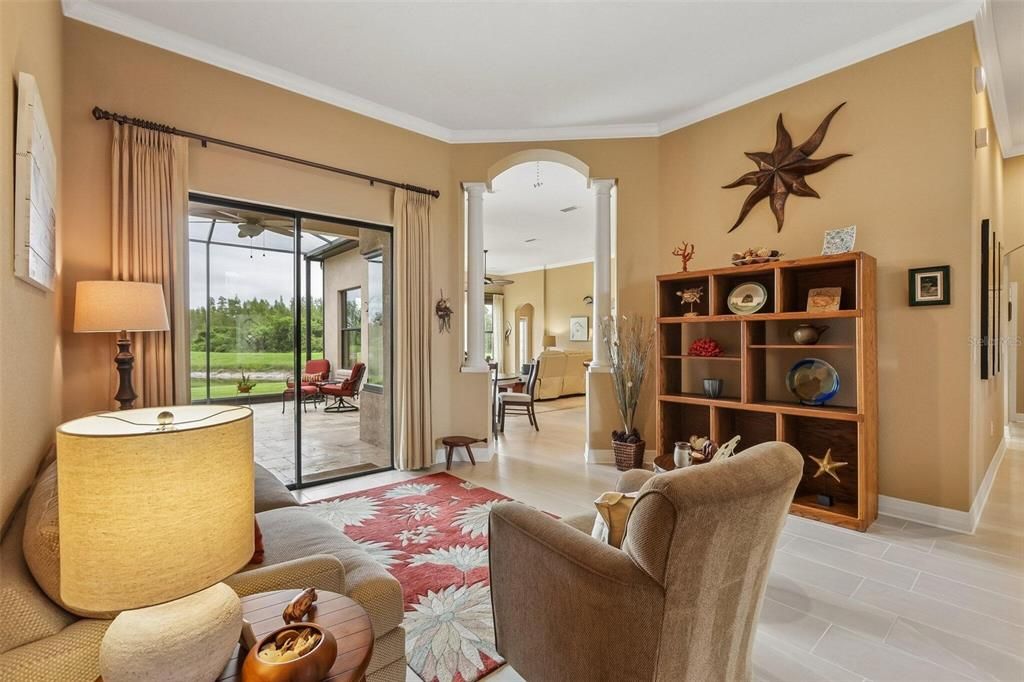 En Venta: $625,000 (4 camas, 3 baños, 2904 Pies cuadrados)