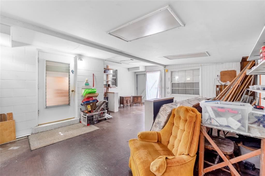 For Sale: $249,900 (3 beds, 2 baths, 1188 Square Feet)
