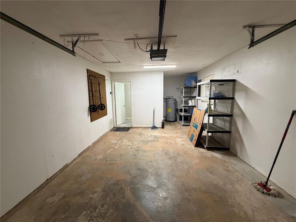 For Rent: $2,000 (2 beds, 2 baths, 1018 Square Feet)