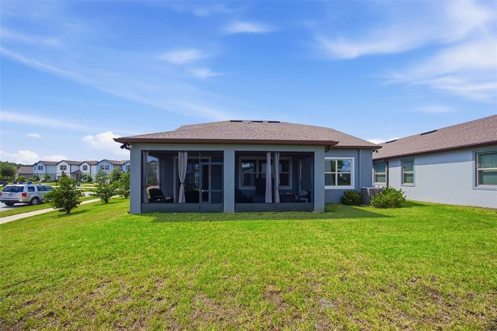En Venta: $595,000 (4 camas, 2 baños, 2847 Pies cuadrados)