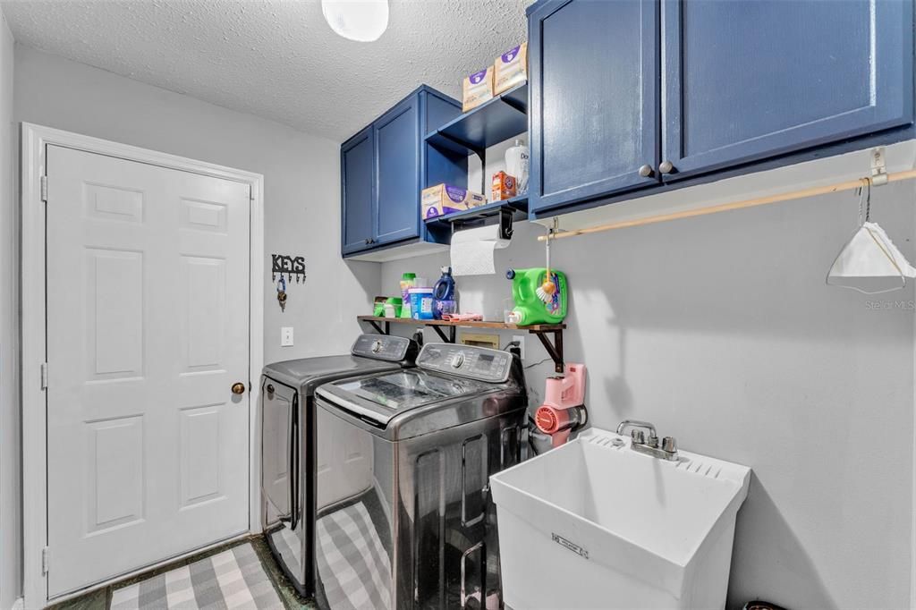 В аренду: $2,700 (3 спален, 2 ванн, 2126 Квадратных фут)