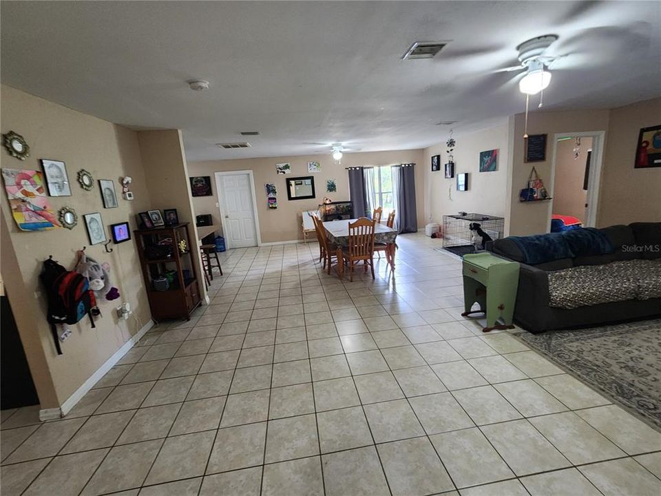 En Venta: $170,000 (2 camas, 2 baños, 2040 Pies cuadrados)