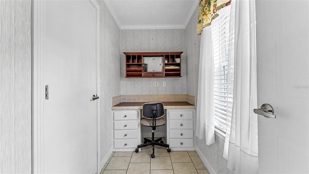 For Sale: $474,900 (3 beds, 2 baths, 1456 Square Feet)