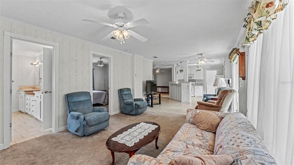 For Sale: $474,900 (3 beds, 2 baths, 1456 Square Feet)